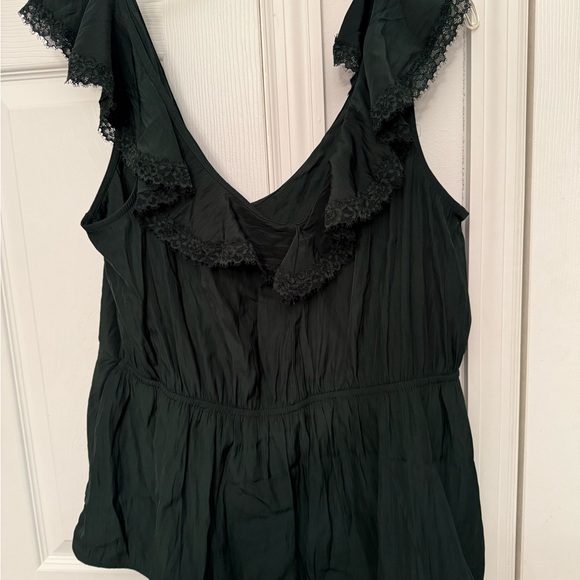 Universal Thread Dark Green Ruffled Blouse - Picture 3 of 3